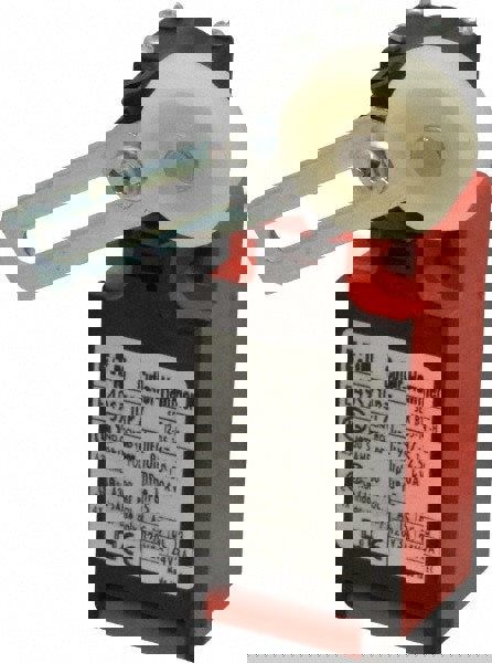 General Purpose Limit Switch: SPDT, NC, Roller Lever, Side